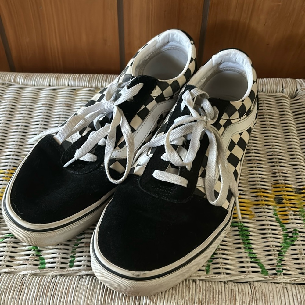 Checkered vans shoes 8.5 women’s